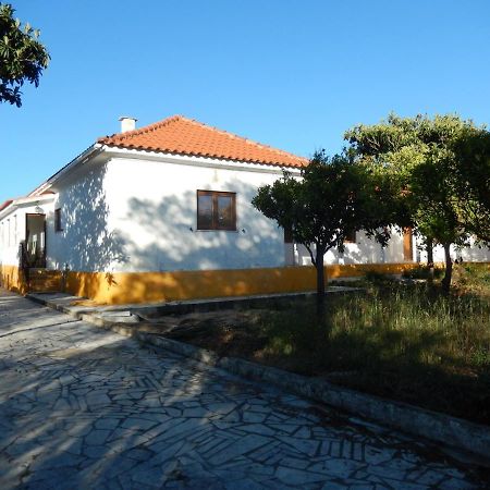 Quinta Laranjal Da Arrabida Bed and Breakfast Palmela Exteriör bild