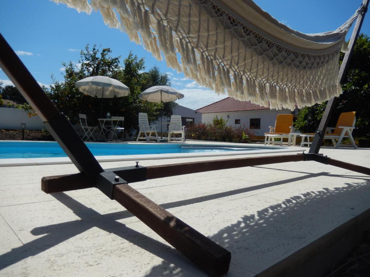 Quinta Laranjal Da Arrabida Bed and Breakfast Palmela Exteriör bild